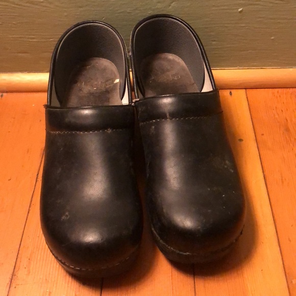 Dansko professional black matte clogs sz 41 - Picture 2 of 6